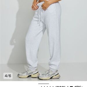 Garage Women’s  Light Gray garage Joggers!